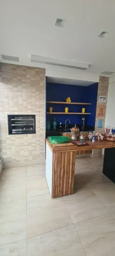 Apartamento 210m² para locação em condomínio clube na Leopoldina