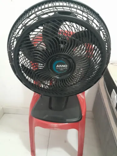 Ventilador capa de chuva e capacete