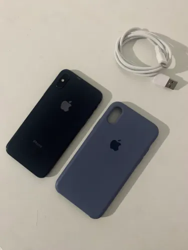 iPhone X 256GB Preto