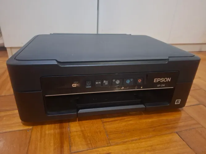 Impressora multifuncional Epson XP-214 COM DEFEITO NO CABO FLAT DO PAINEL