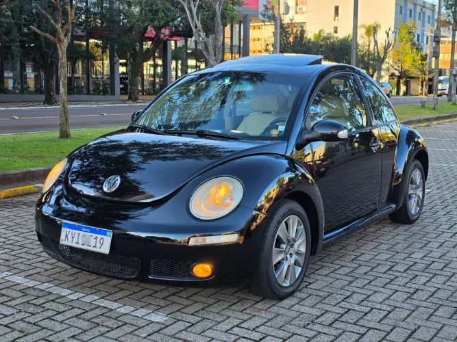 Volkswagen New Beetle 2.0 MI Mec./aut. 2008