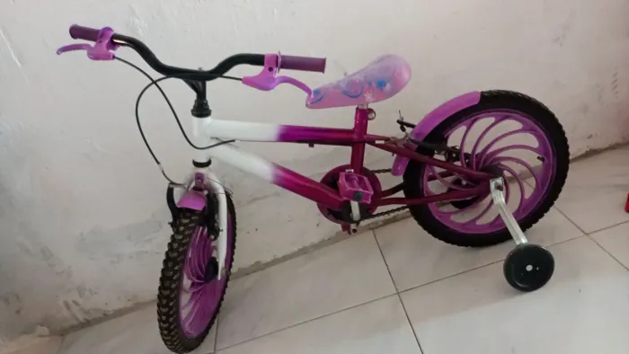 Vende-se bicicleta, aro 16