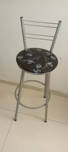 Banqueta alta