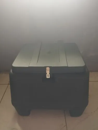 VENDO BAÚ 90L