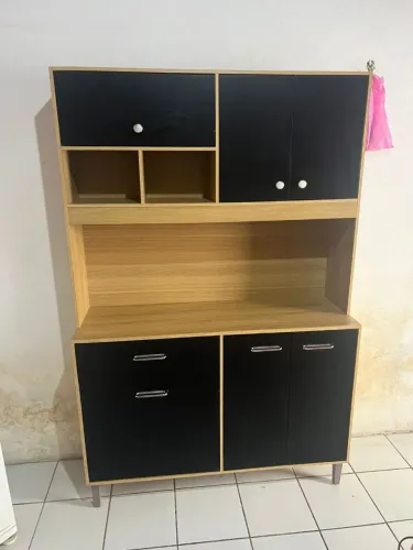 Armario semi novo, 2 meses de uso