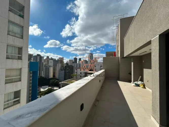 Cobertura à Venda no Lourdes Conforto, Exclusividade e Localização Privilegiada