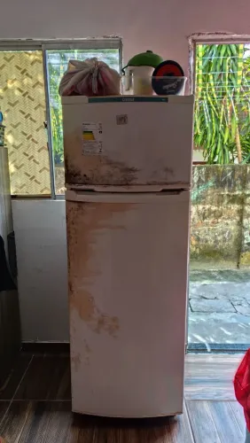 GELADEIRA CONSUL FUNCIONANDO PERFEITAMENTE
