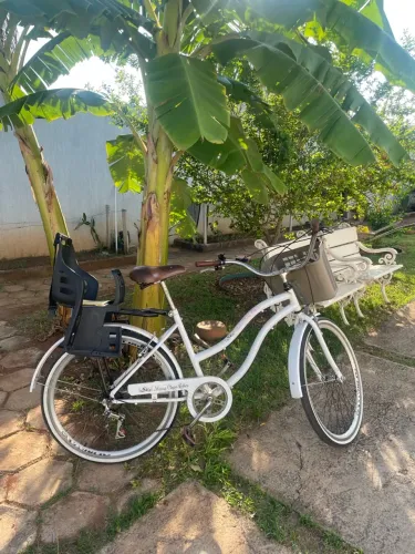 Bicicleta Retrô com marcha