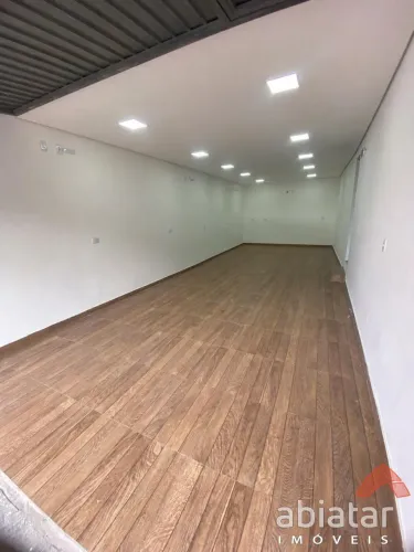 Salão comercial para locação no Jardim Saint Moritz - Taboão da Serra/SP - 75m²