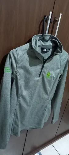 Blusa The North Face  John Deere tamanho P cinza 