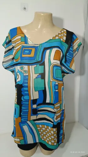 Blusa nova