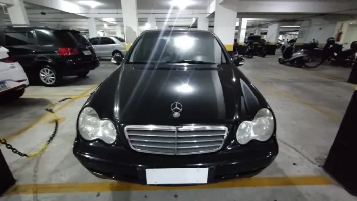 Mercedes-Benz C-180 Kompressor Classic 1.8 16V 143cv 2003
