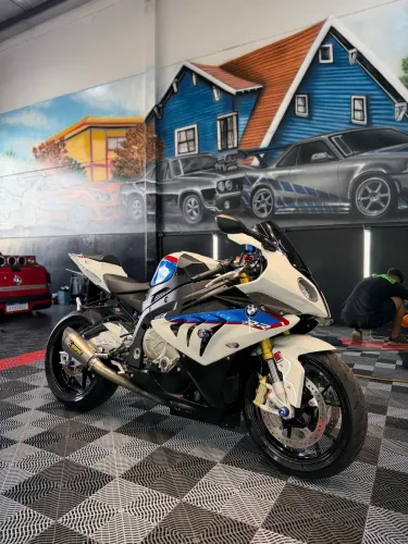 Bmw s1000rr 2013 baixo km