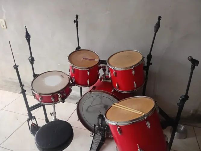 Bateria acústica