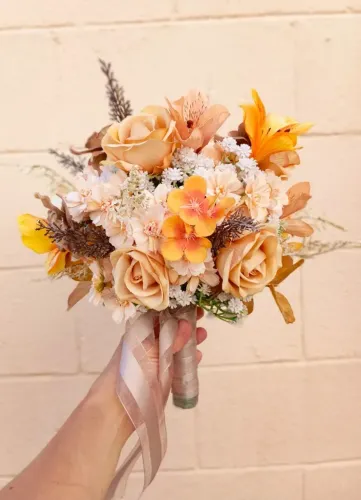 Buquê de Noiva BIA -  Flores Permanentes Luxo - à pronta entrega