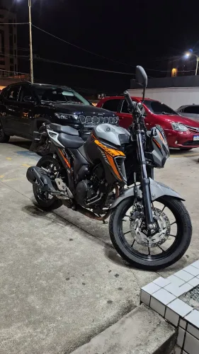 Fz25 conected 2025