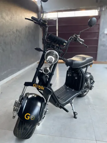 Moto elétrica / scooter elétrica