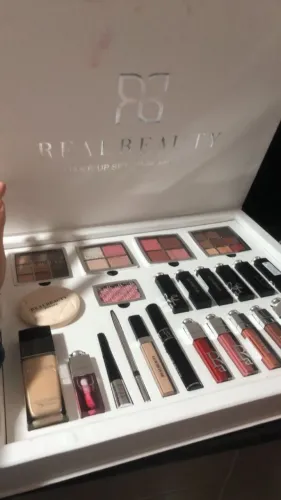 Paleta de maquiagem real beauty