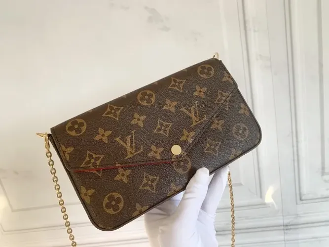 Bolsa Louis Vitton Félicie Vermelho