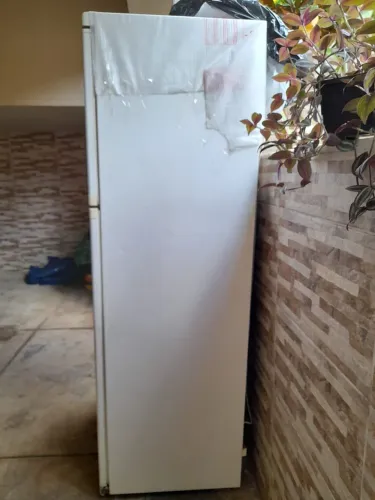 Vendo Geladeira