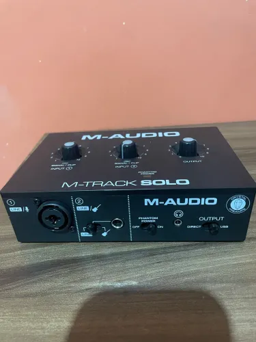 Interface de Áudio M-Track Solo