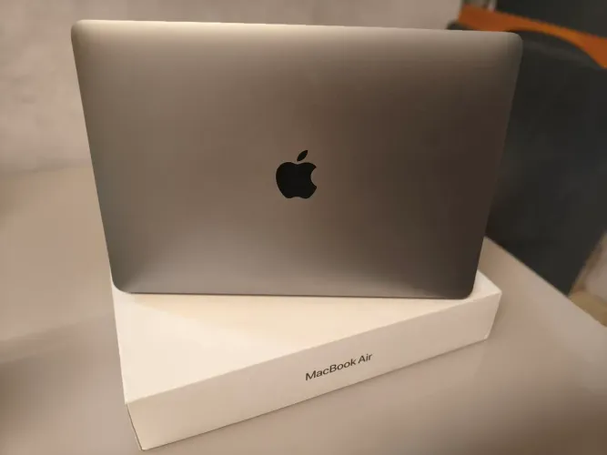 MacBook Air M1