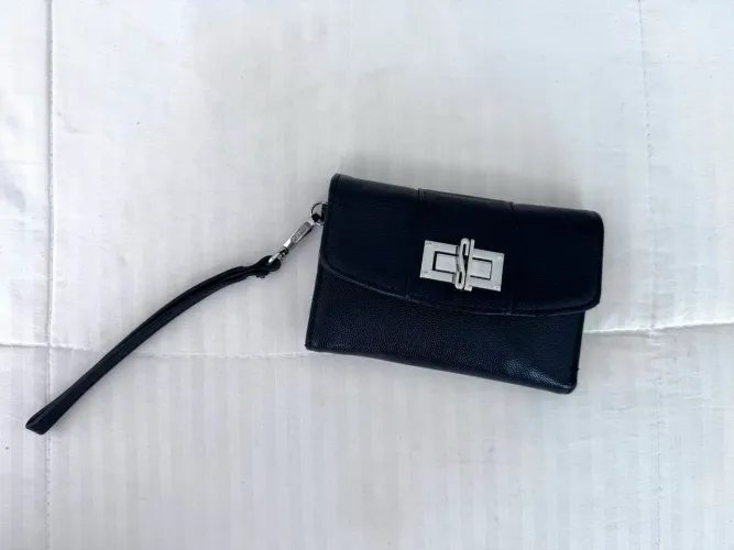 Carteira Santa Lolla