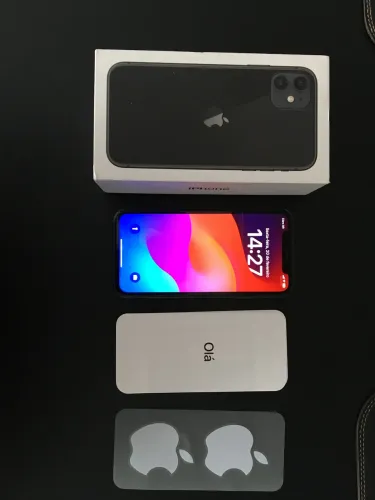 iPhone 11 64 GB 