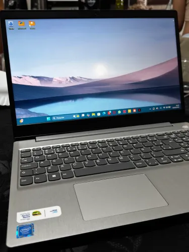 ? NOTEBOOK LENOVO IDEAPAD 3 - À VENDA!