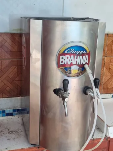 Chopeira 220v funcionando perfeitamente 90 litros horas valor 4500 reais