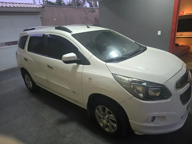 Chevrolet Spin LTZ 1.8 8V Econo.flex 5P Aut. 2014