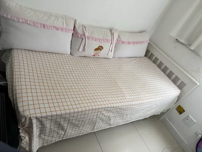 Cama