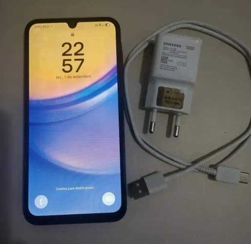 Samsung Galaxy A15 5G Impecável + carregador original (Vendo ou Troco)