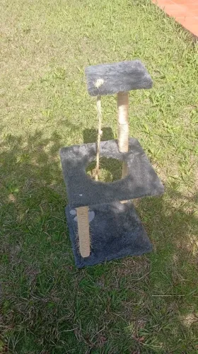 completo para gatos Kit- arranhador + toca + brinquedo + 