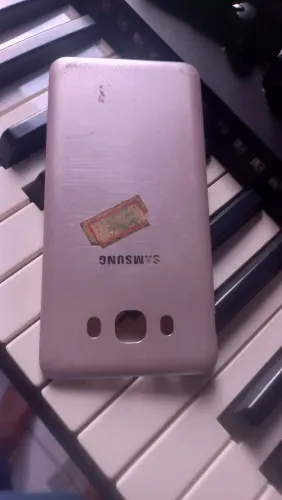 Samsung modelo sm-jt10sm/ds com 16gb de memória 11 Gb livres para uso 2gb de memória RAM d