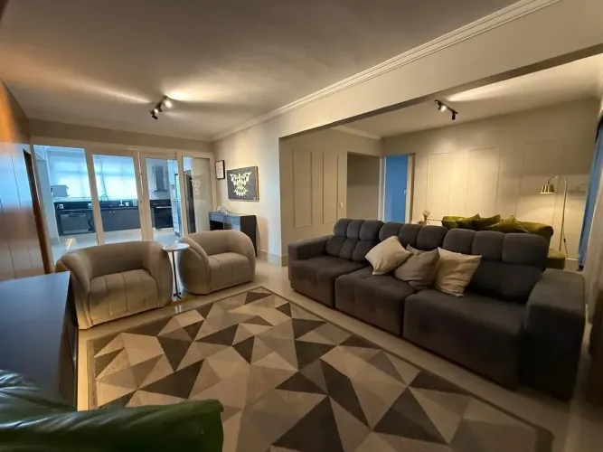 Maravilhoso apartamento no bairro Goiabeiras, Edifício Embaixador, 205m², Cuiabá/MT