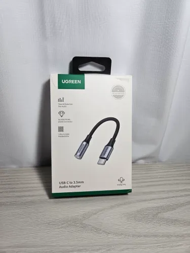 Adaptador usb c pra p2