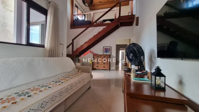 Casa em Rua Banco Itaú - Jardim Porto Novo - Caraguatatuba/SP
