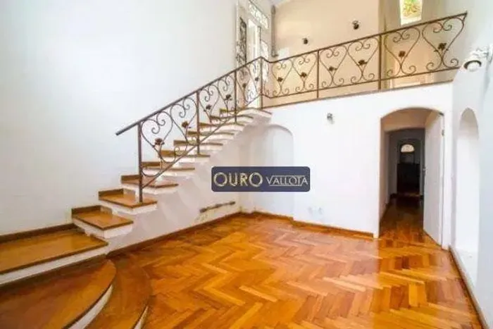 Sobrado com 6 dormitórios à venda, 320 m² por R$ 2.980.000,00 - Bela Vista - São Paulo/SP