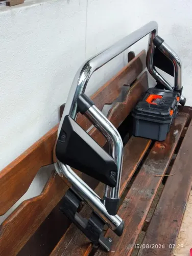 SANTO ANTONIO CROMADO PARA FIAT TORO