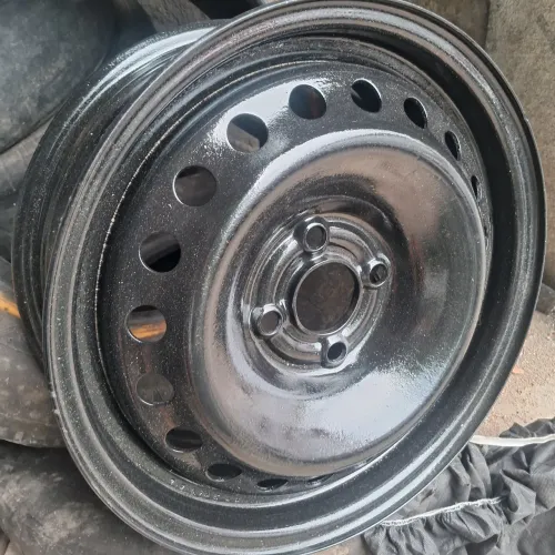 Roda aro 15 Montana 4x100 