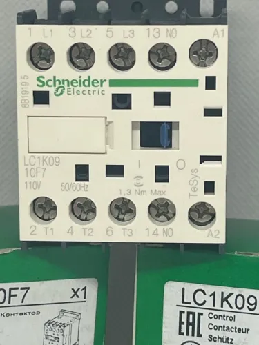 Contator Schneider LC1E0910F7 - 9A, 110V/127V