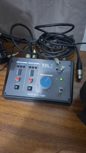 Interface de áudio SSL 2
