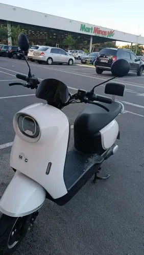 Mc mia 1000w excelente estado