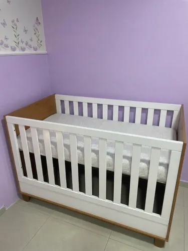 Berço semi novo