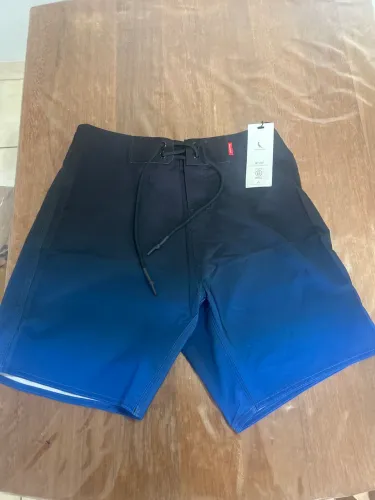 Short Reserva novo e original