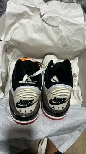 Tênis da Nike air Jordan 3 retro 
