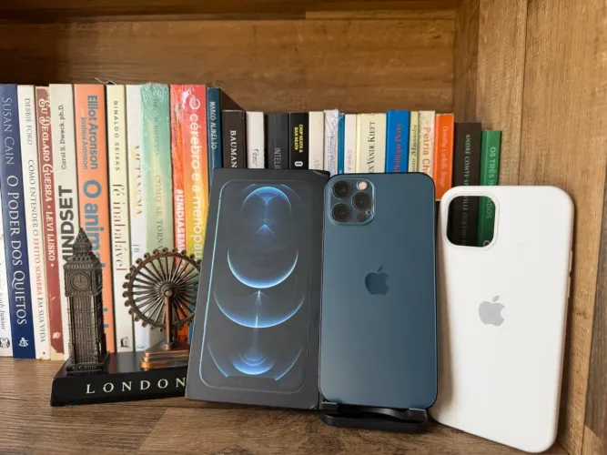 iPhone 12 pro 256gb Azul 