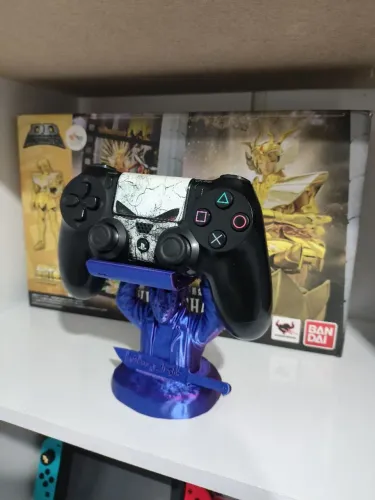 Controle PlayStation 4 - Original Preto - Skin Justiceiro