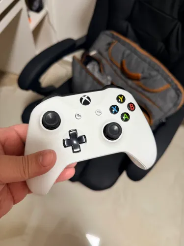 Controle Xbox branco